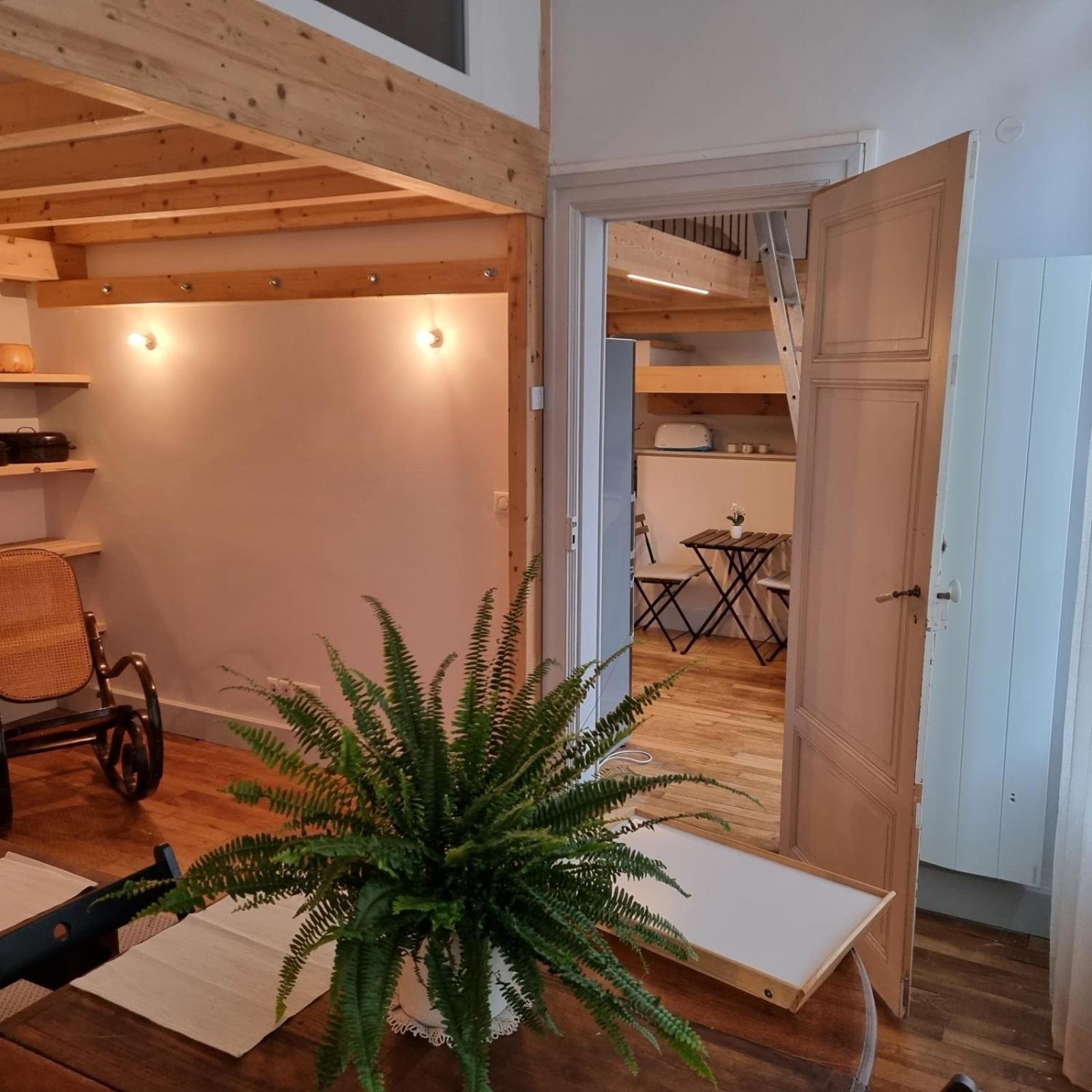 Appartement Coq Bleu à Reims Extérieur photo